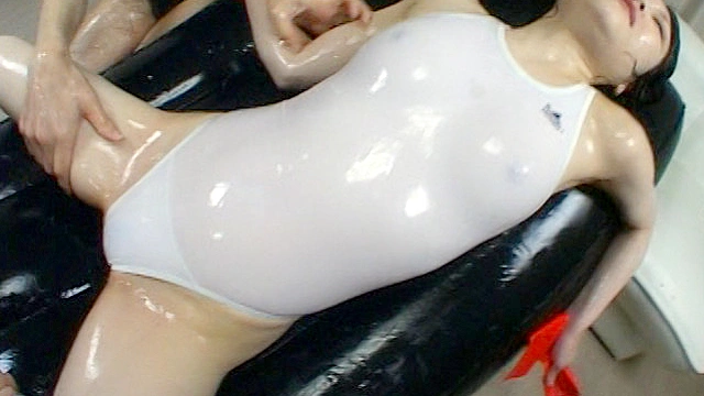悶絶 競泳水着1