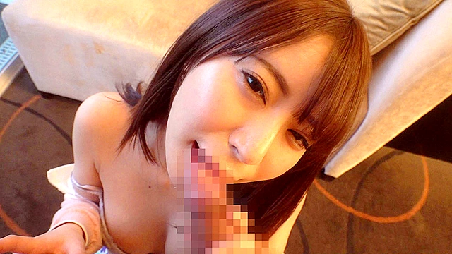 ゆうかさん 35歳 地方局の人妻お天気キャスター