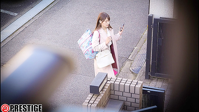 全裸家政婦 新感覚ヴァーチャルセックス性活をあなたに。 Staff01