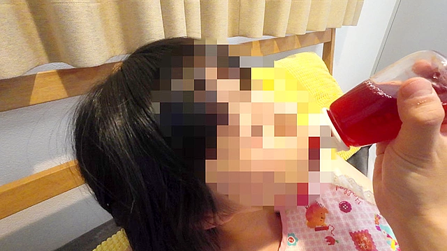 SNS直送146cm超ミニ素人JDせいら 清純ピュアおむつ極限羞恥