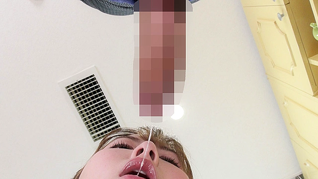 竿を喉奥に咥え込みながら顔動かさずに舌で亀頭かき混ぜ続けるフェラチオ3