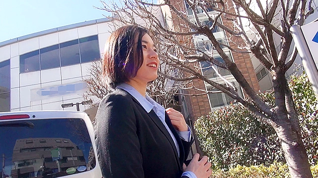 ナンパ居酒屋ほろ酔いSEX 成績トップの不動産営業OLが日頃のストレスをセックスで発散！
