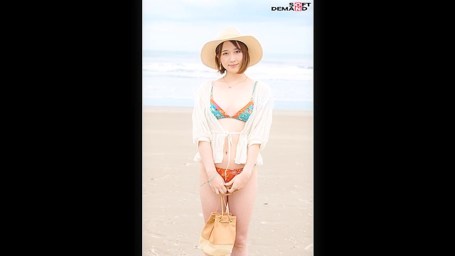 ミラー号終わりの素人女性を再ナンパ。おかわりSEXの○撮映像を勝手に発売。みう（21）