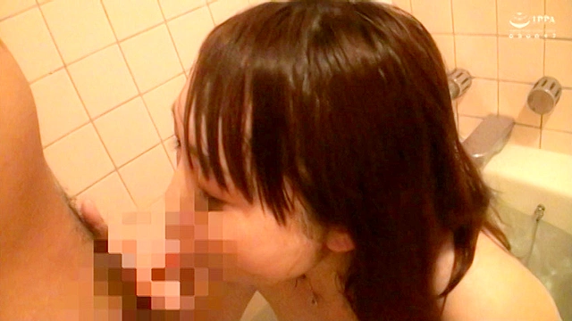 人妻くちマ●コ大量顔射